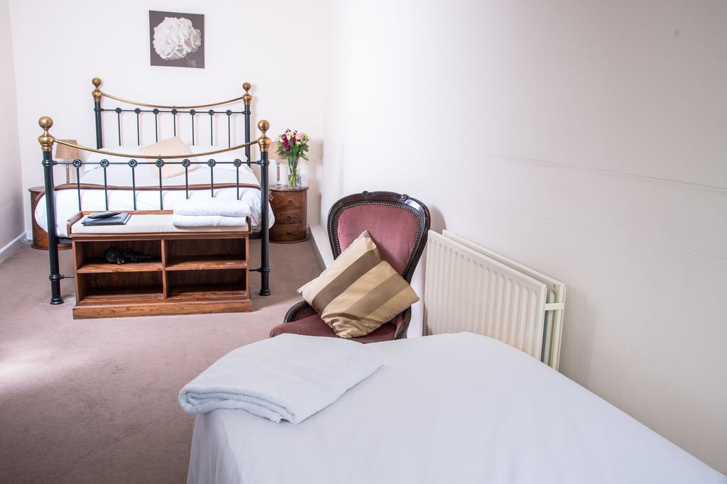 The Dolphin Hotel Wincanton Zewnętrze zdjęcie
