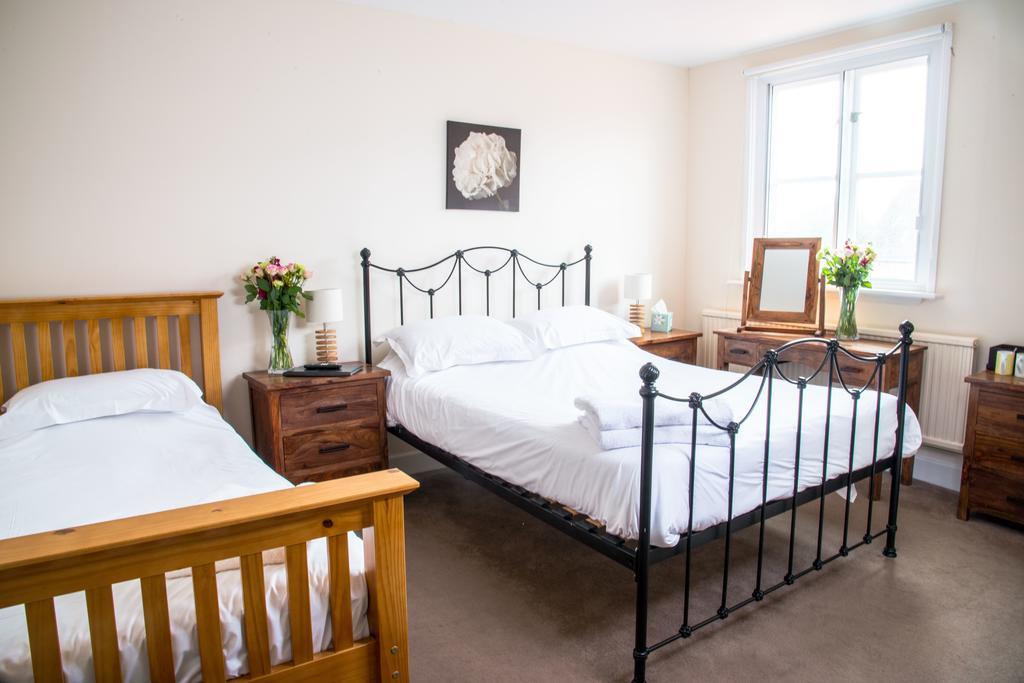 The Dolphin Hotel Wincanton Zewnętrze zdjęcie